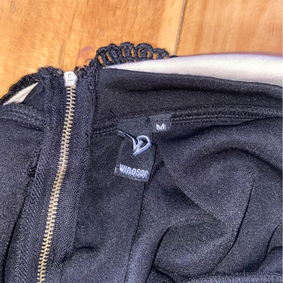 Worn once perfect condition - Picture 3 of 3